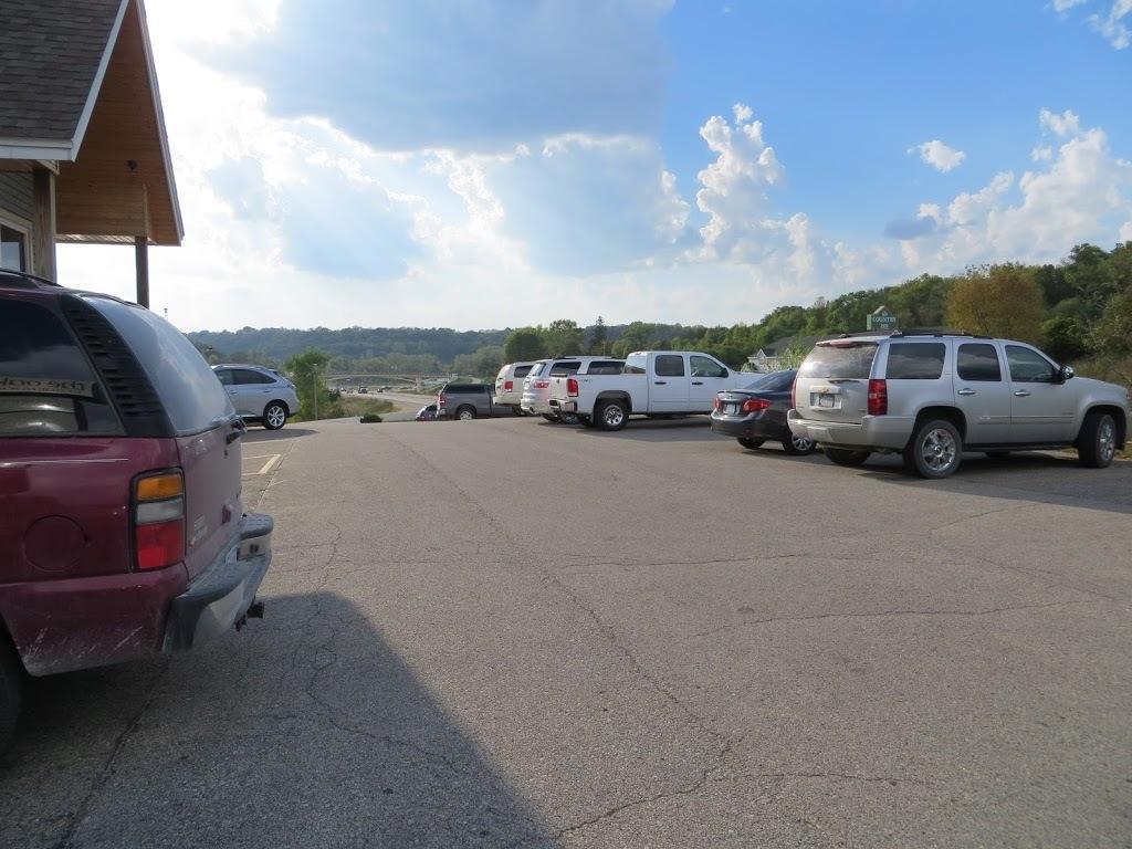 The Bluffs Inn & Suites Decorah Esterno foto