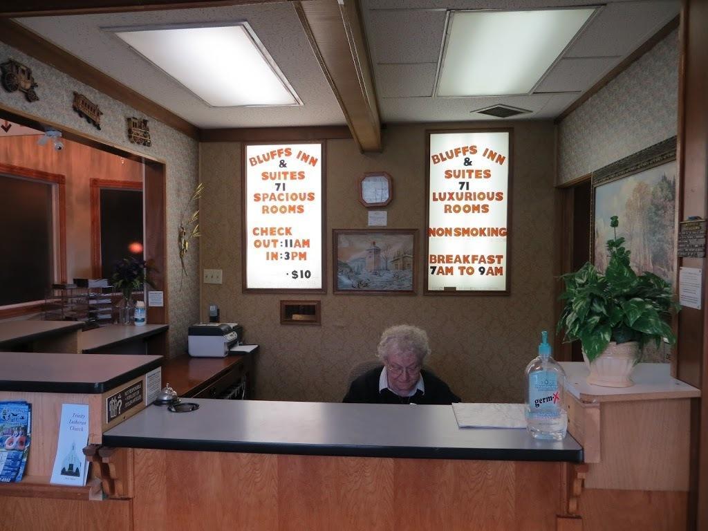 The Bluffs Inn & Suites Decorah Esterno foto